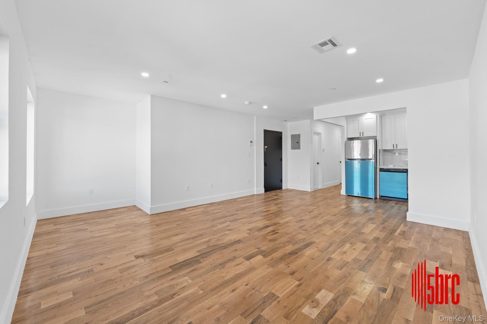 21836 133rd Road, Springfield Gardens, NY 11413