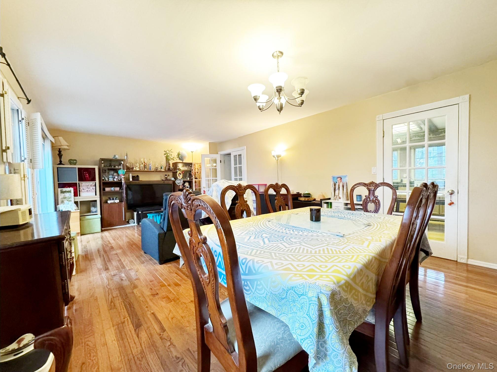 74 Bellwood Avenue, South Setauket, NY 11720