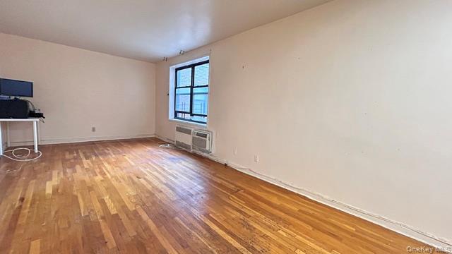 14215 26th Avenue # 5F, Flushing, NY 11354