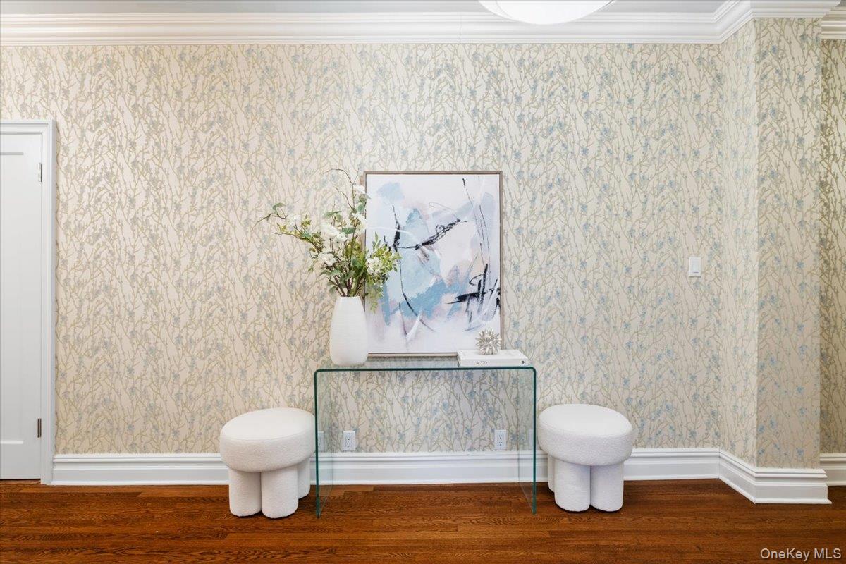 14 N Chatsworth Avenue # 7H, Larchmont, NY 10538