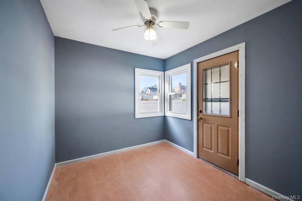 627 10th Avenue, New Hyde Park, NY 11040