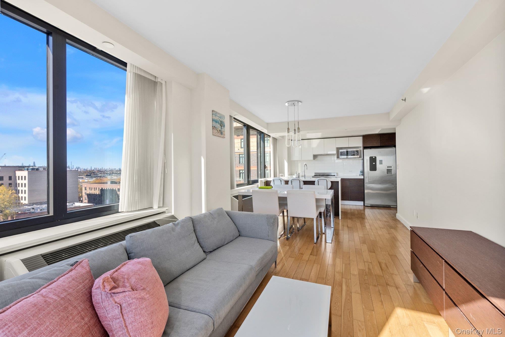 39-16 Prince Street # 8E, Flushing, NY 11354