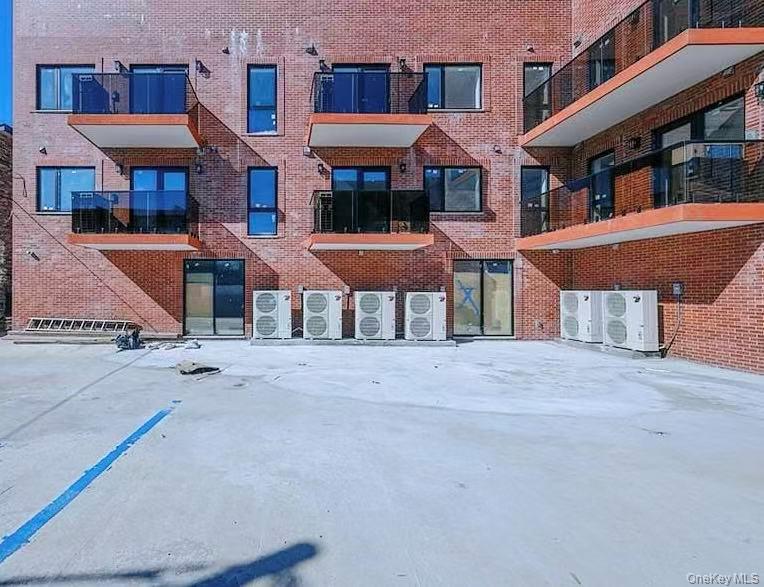 16502 Sanford Avenue, Flushing, NY 11358