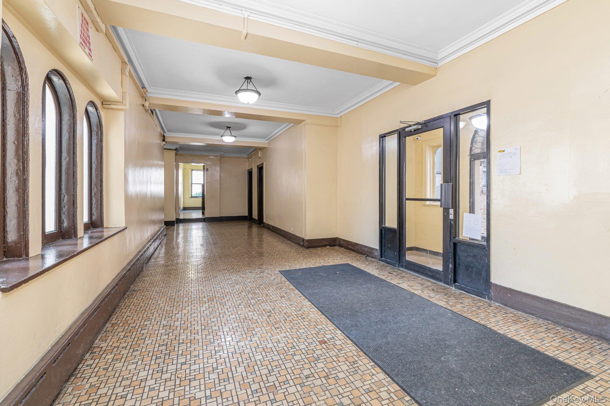 91-10 34th Avenue # 6K, Jackson Heights, NY 11372