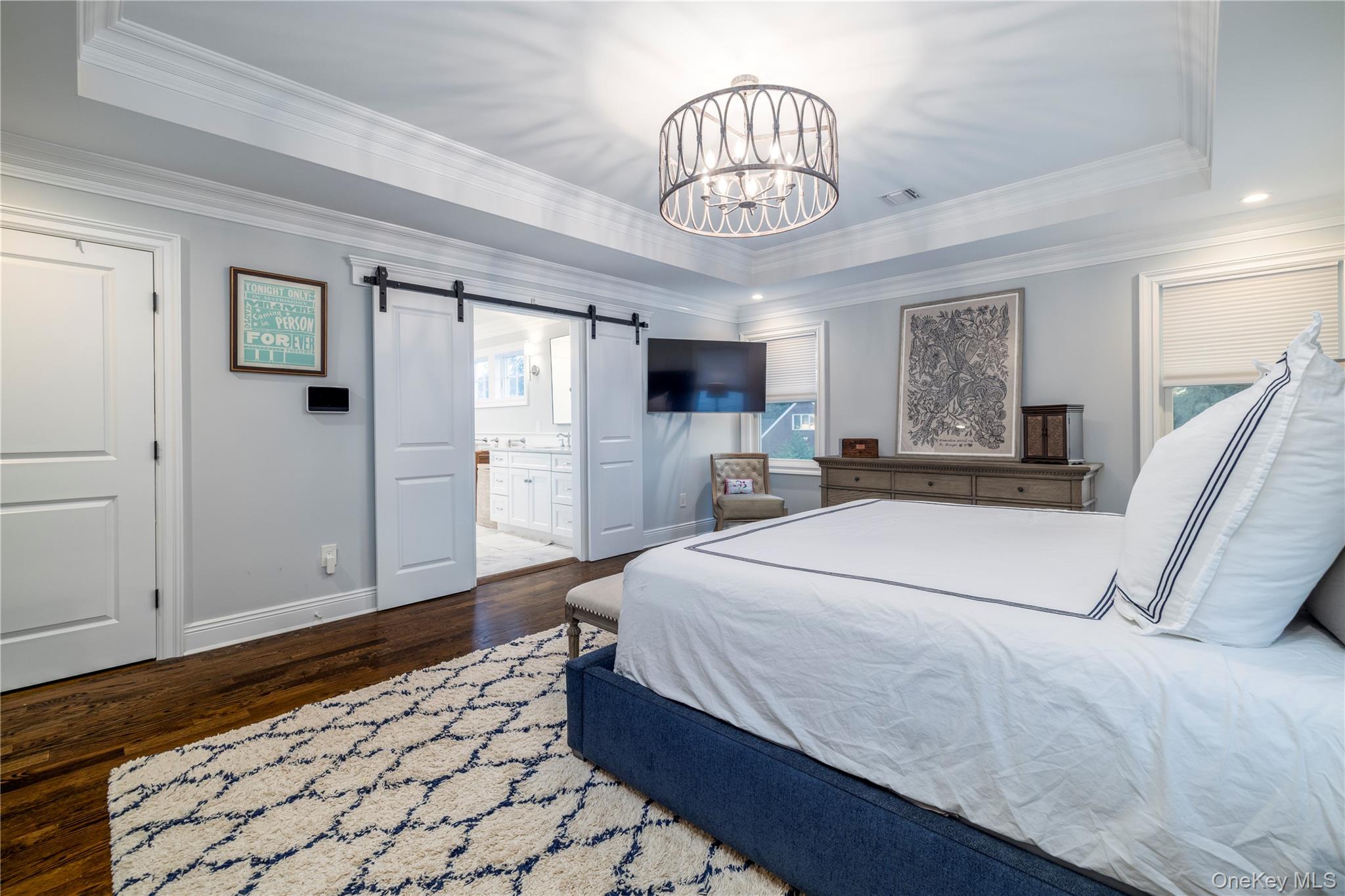 16 Westminster Road, Rockville Centre, NY 11570