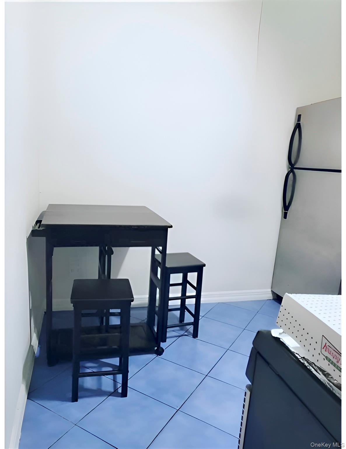 324 E 50th Street # 3A, New York (Manhattan), NY 10022