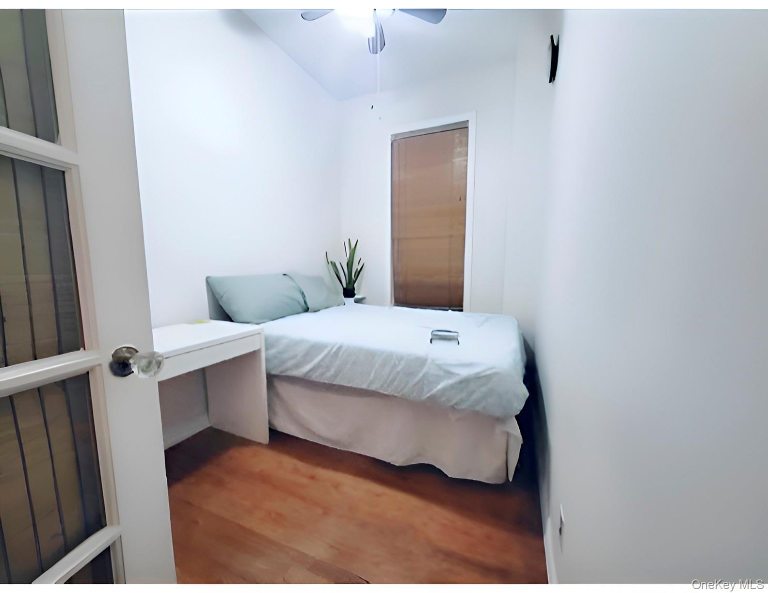 324 E 50th Street # 3A, New York (Manhattan), NY 10022