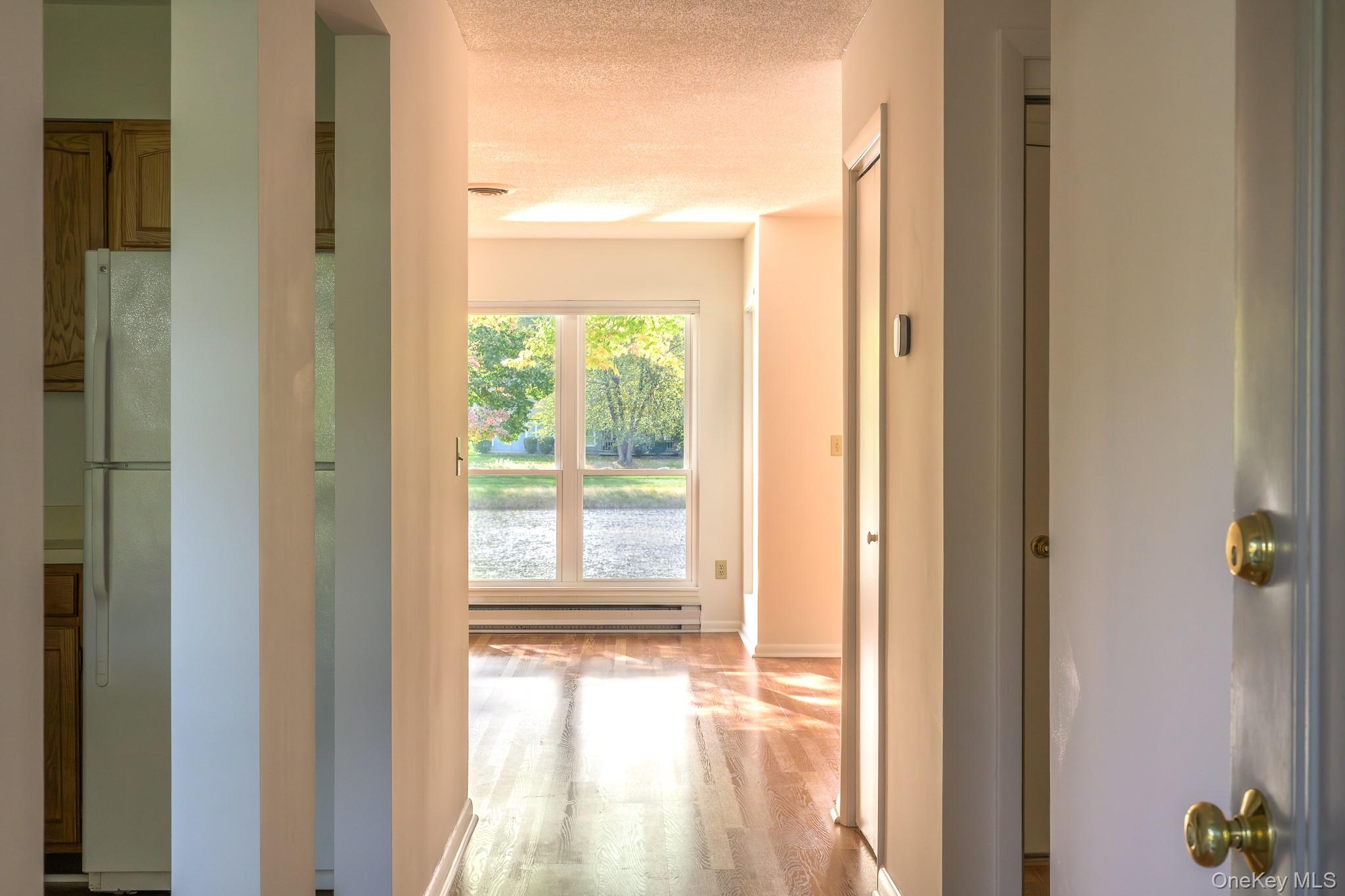 14 Pond Drive E, Rhinebeck, NY 12572