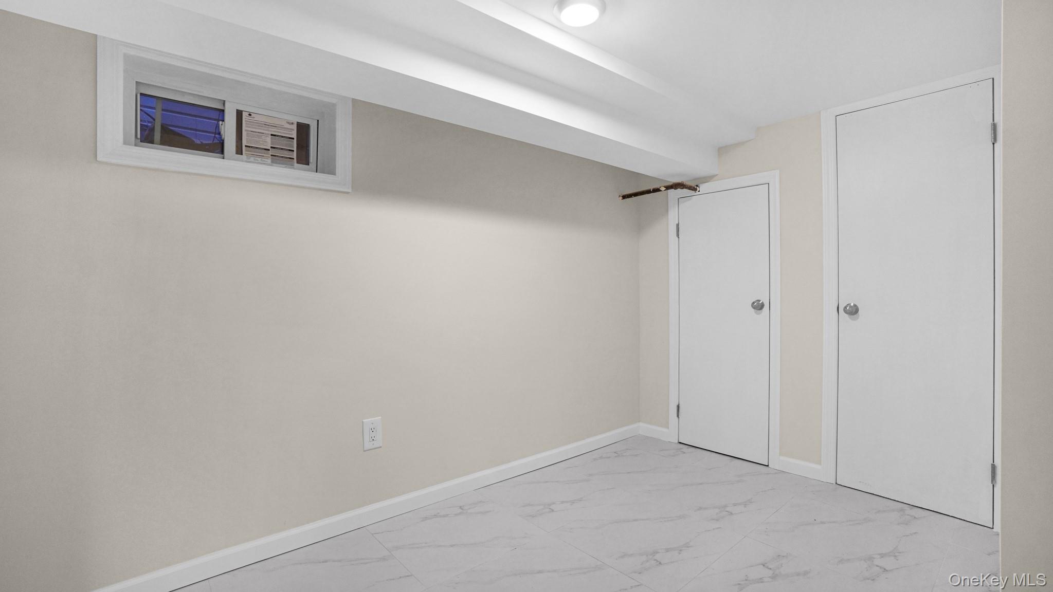 8925 201st Street, Hollis, NY 11423