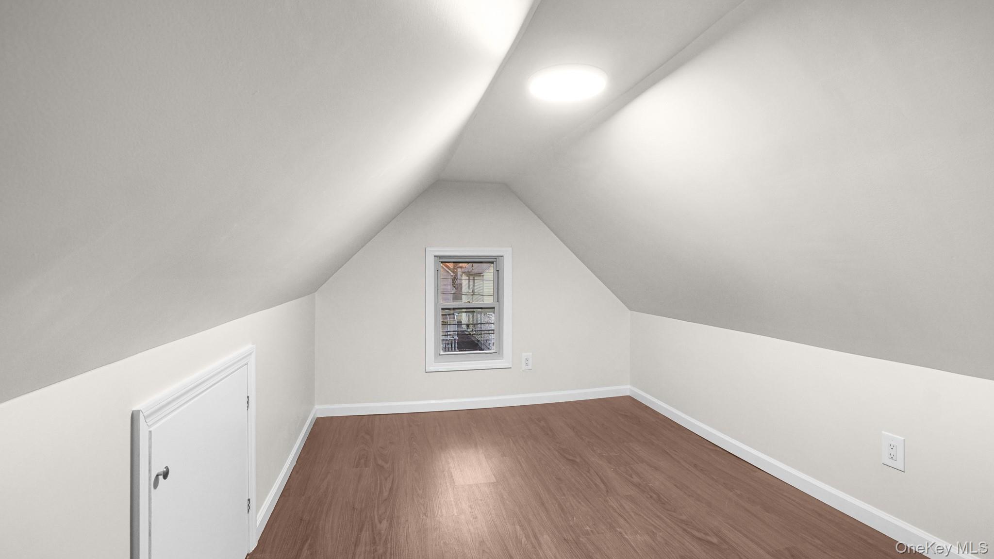 8925 201st Street, Hollis, NY 11423