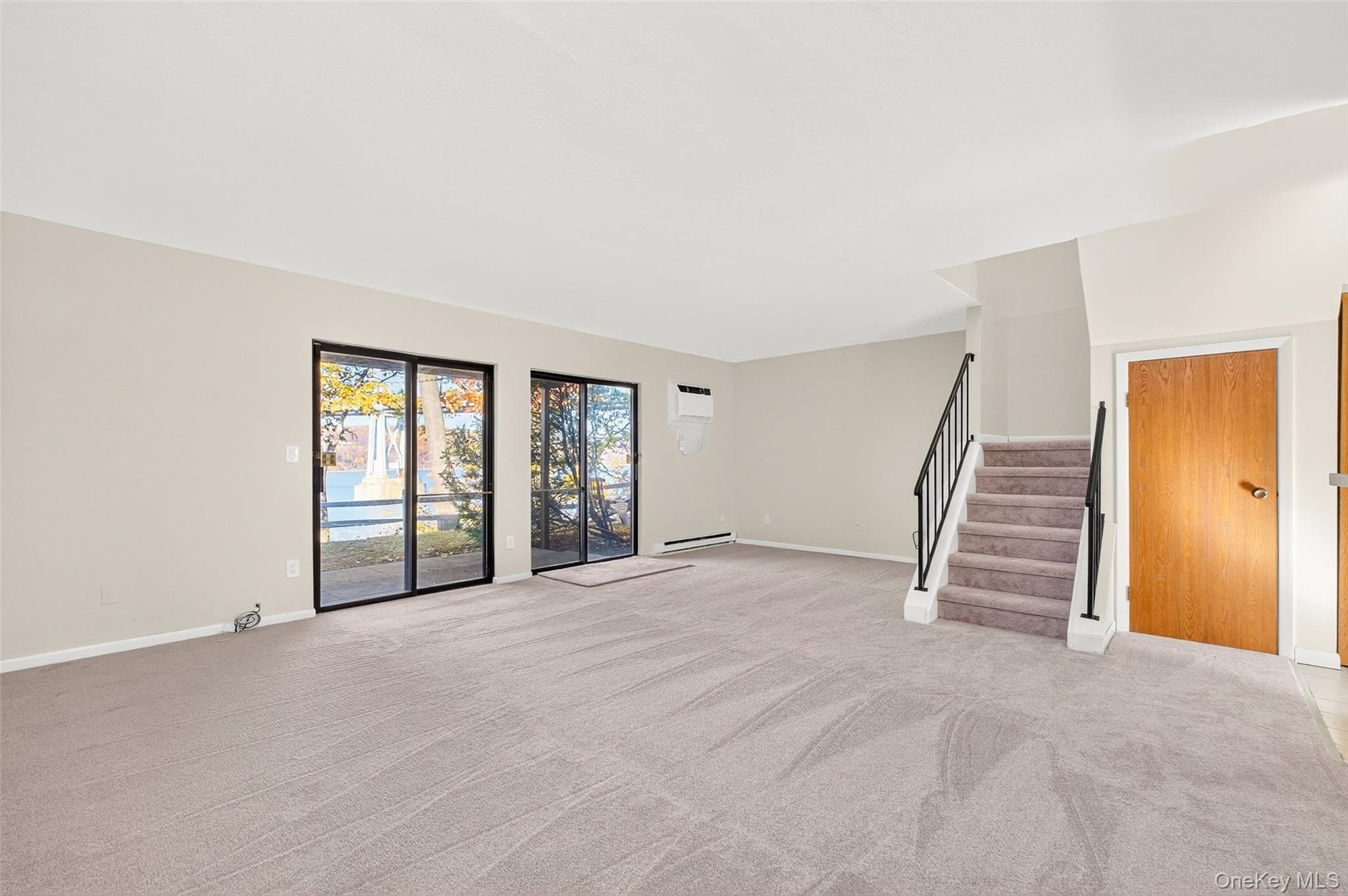 28 Hudson Heights Drive # 28, Poughkeepsie, NY 12601