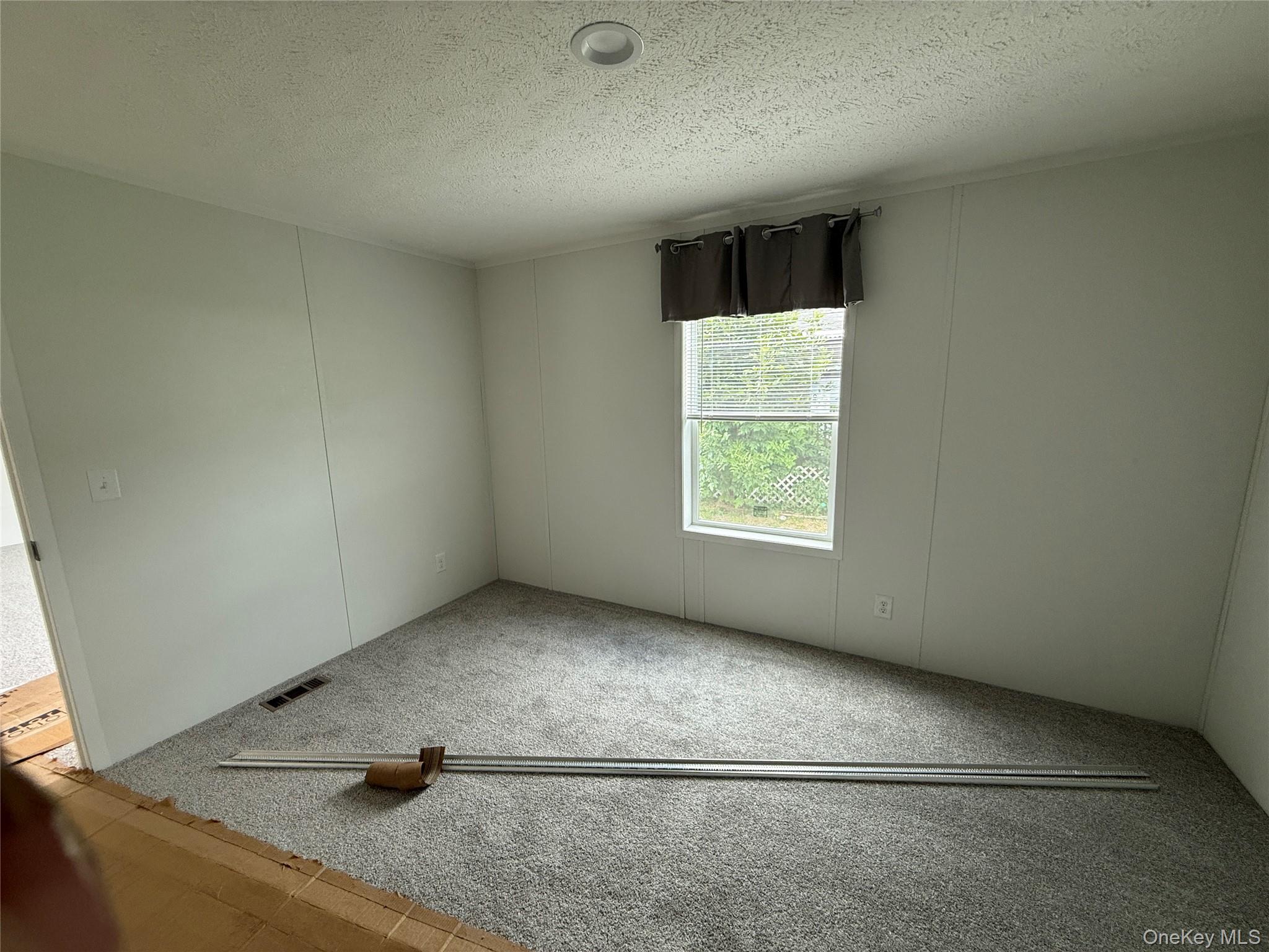 29 SHORE Lane, Burlingham, NY 12722