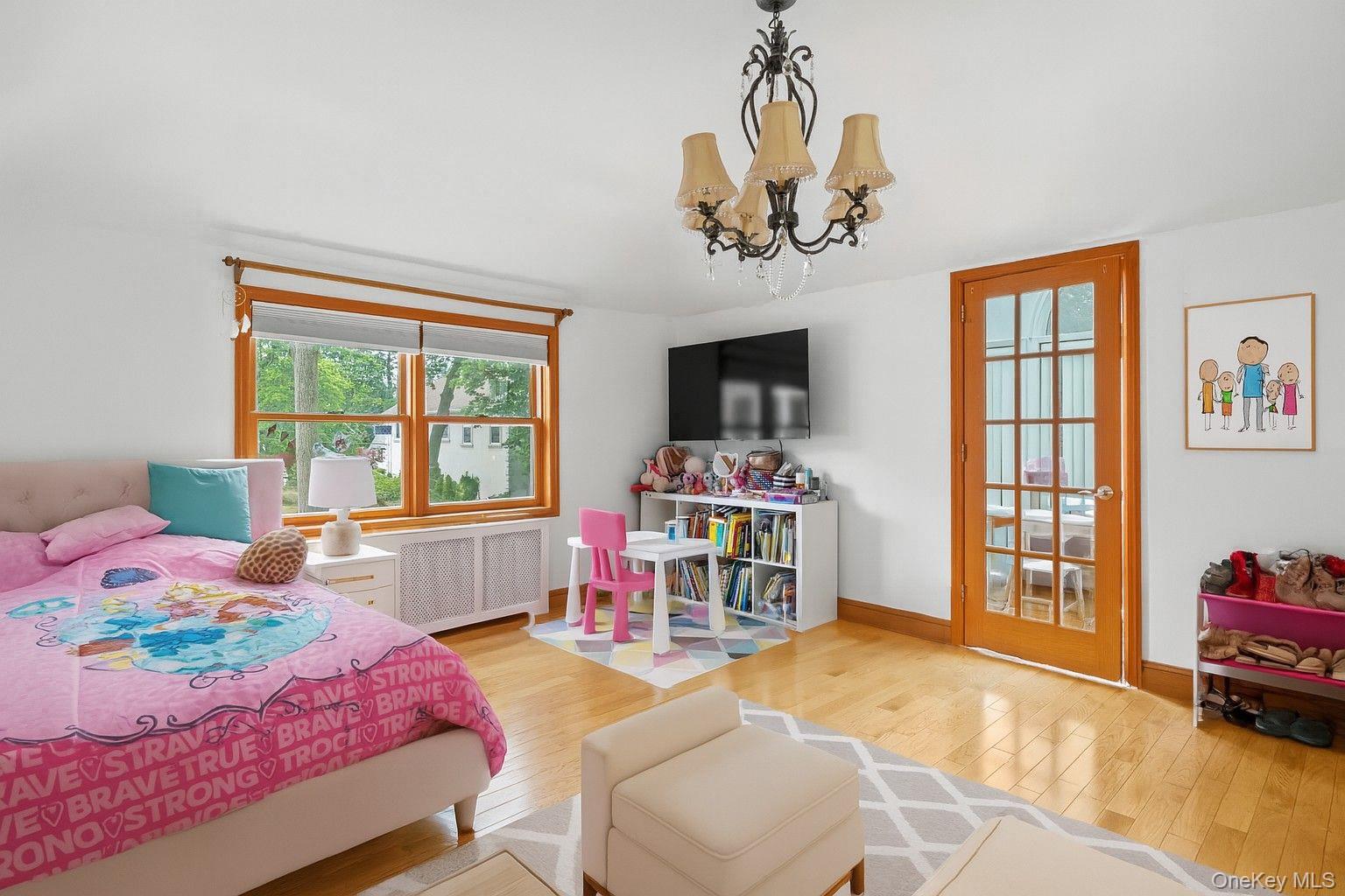 41 ALLENWOOD Road, Great Neck, NY 11023