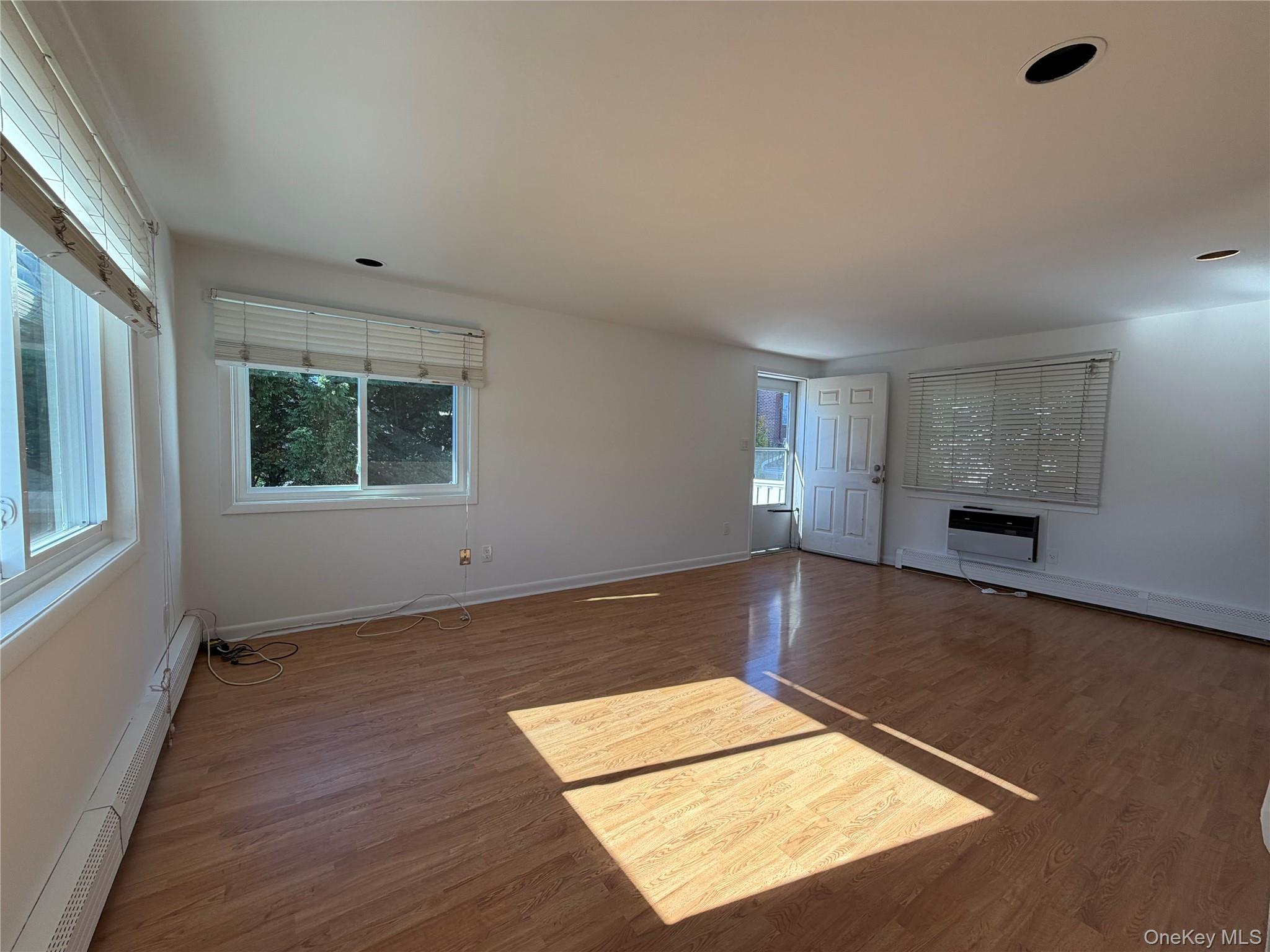 215 National Boulevard, Long Beach, NY 11561