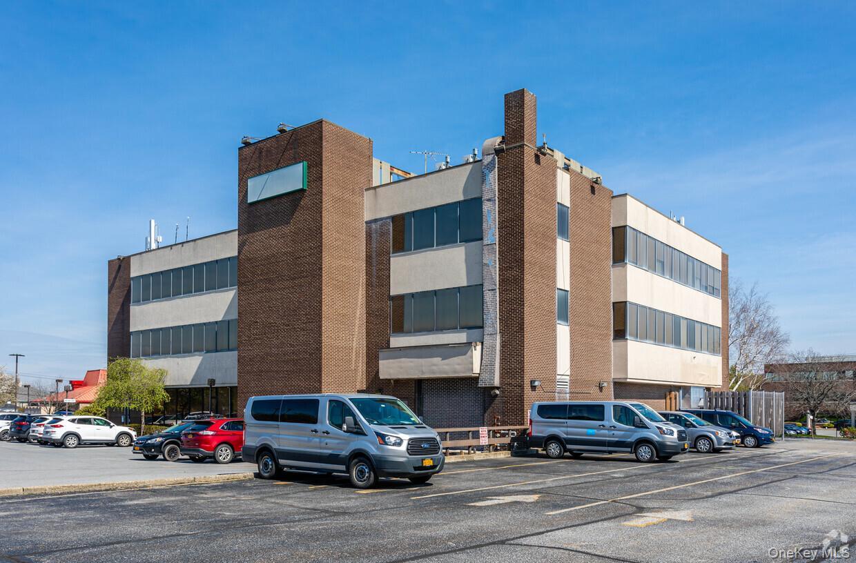 15 Matthews Street, Goshen, NY 10924