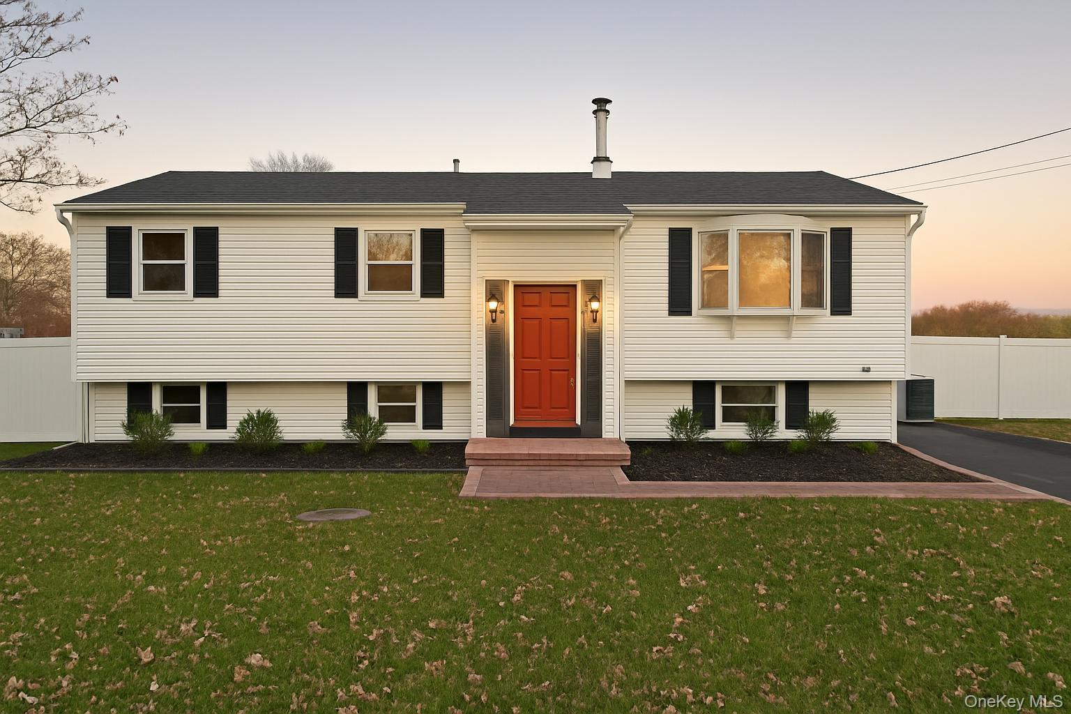 3019 Sipp Avenue, Medford, NY 11763