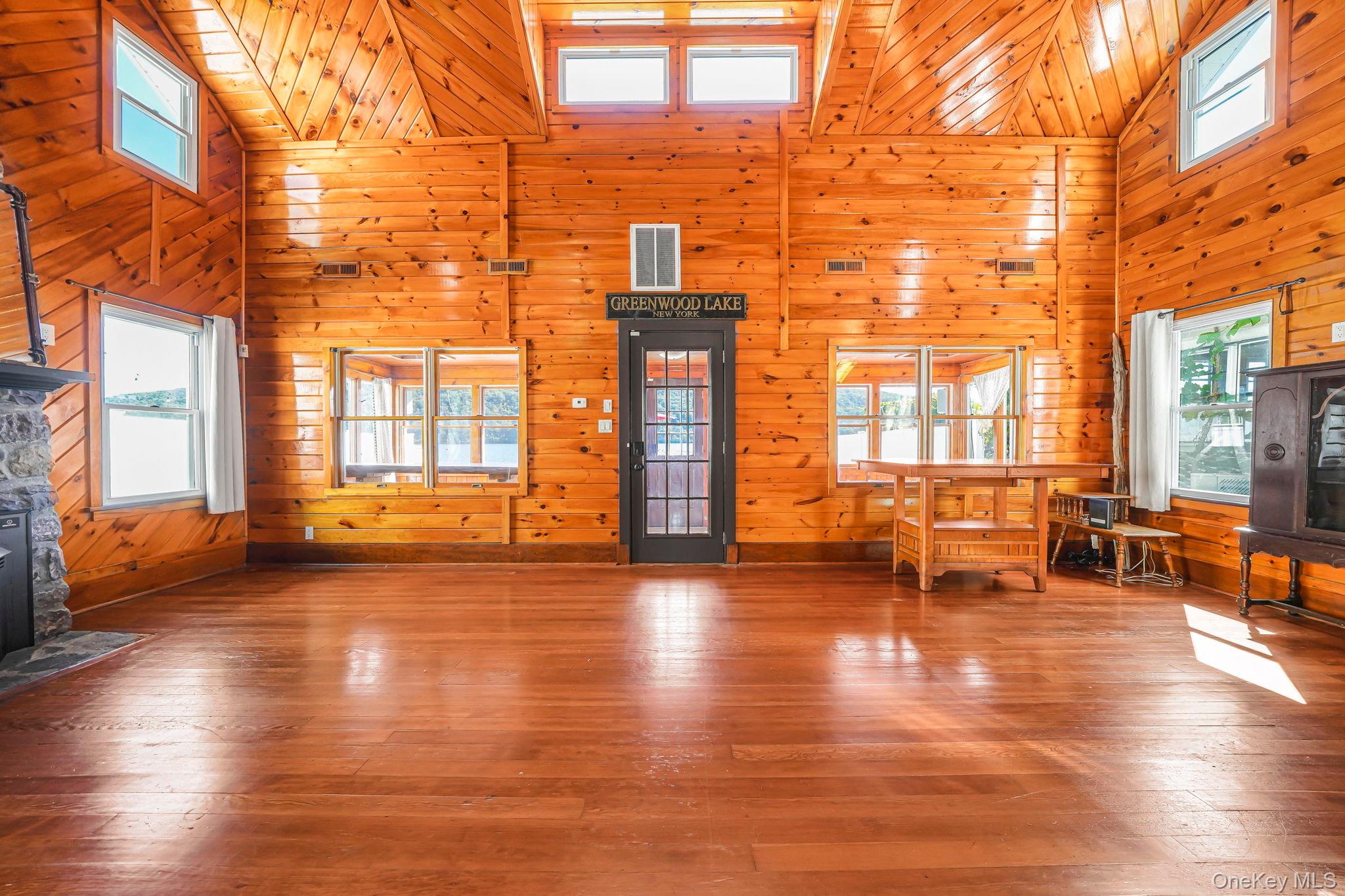 416 Jersey Avenue, Greenwood Lake, NY 10925