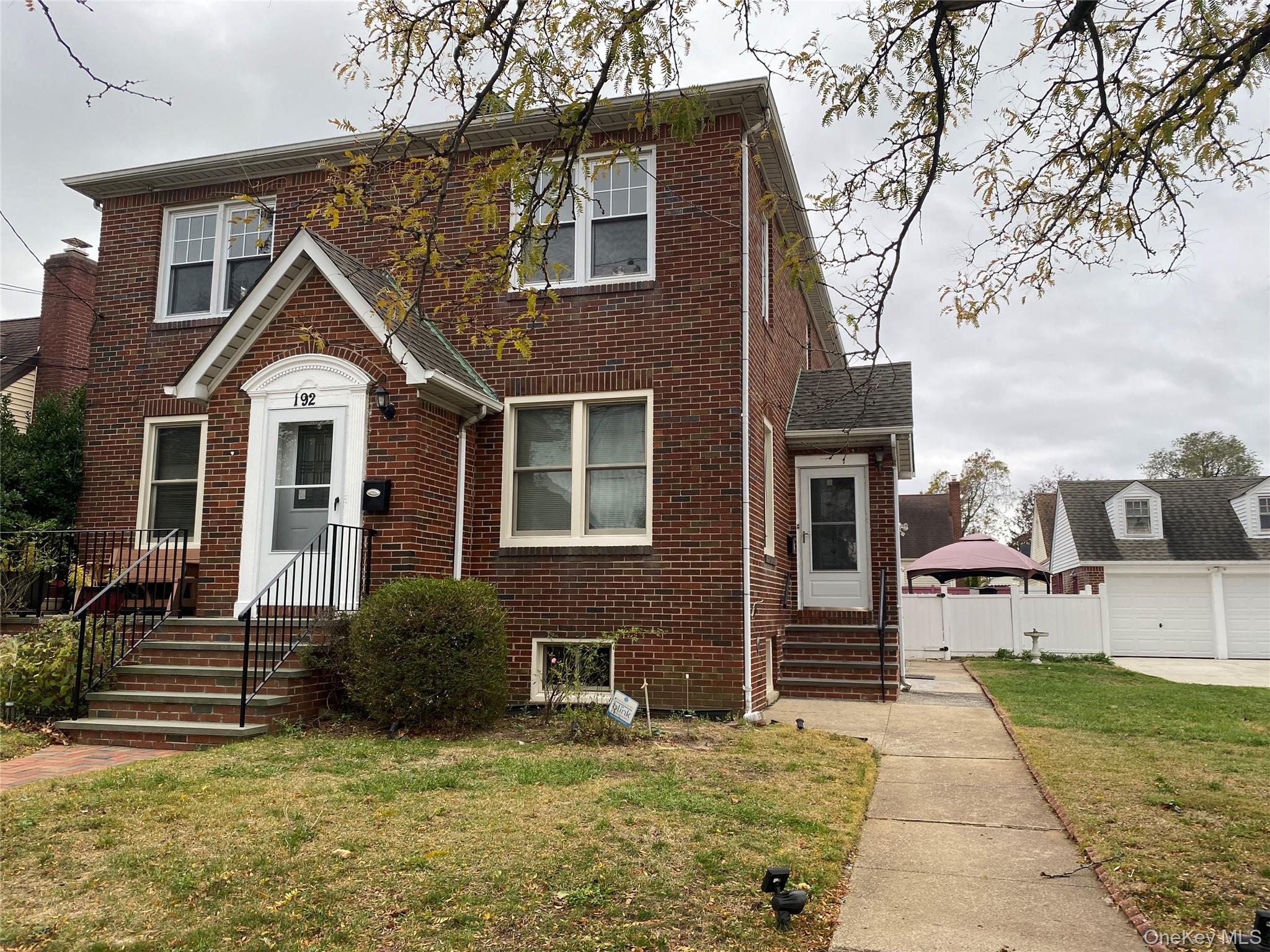 192 Beech Street, Valley Stream, NY 11580