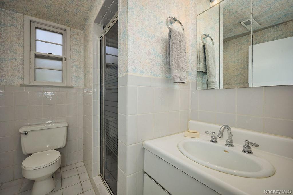 56 Belleau Avenue, New Rochelle, NY 10804