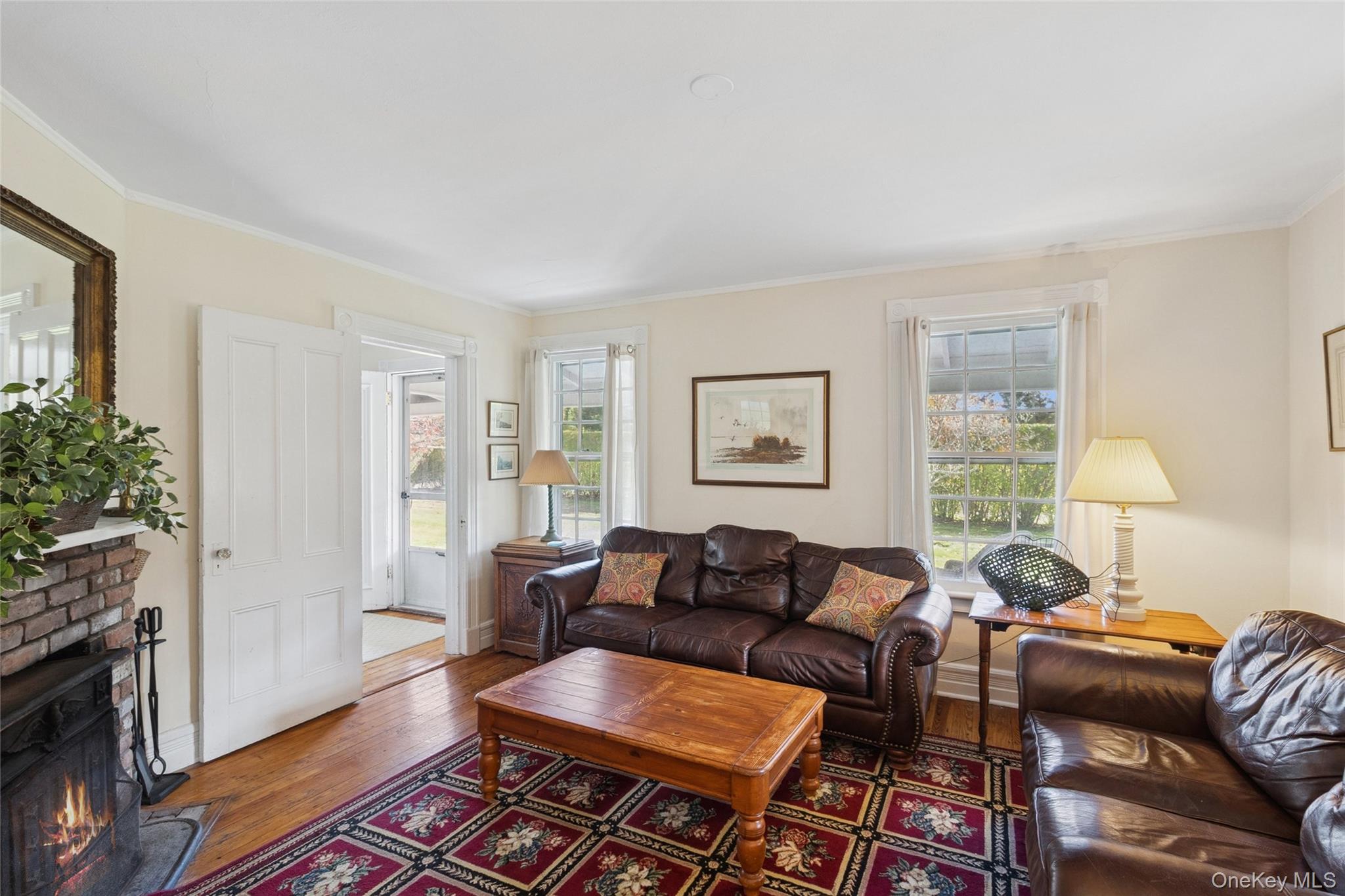 718 Montauk Highway, East Quogue, NY 11942