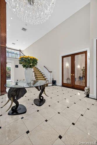 12 Donna Drive, Upper Brookville, NY 11771