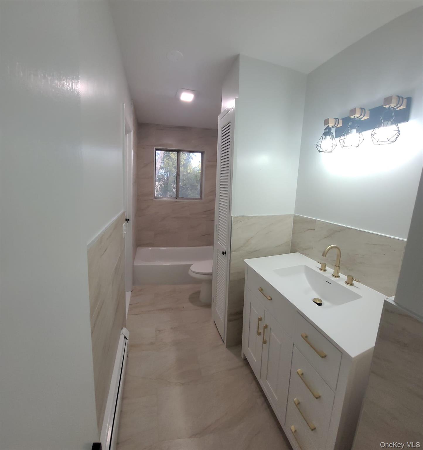 52 Surrey Road, Chester, NY 10918