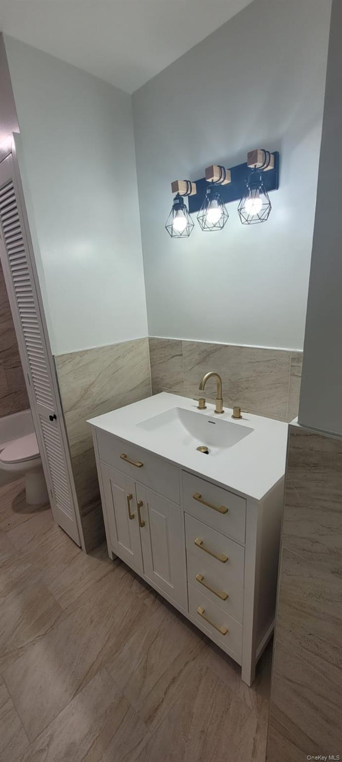 52 Surrey Road, Chester, NY 10918