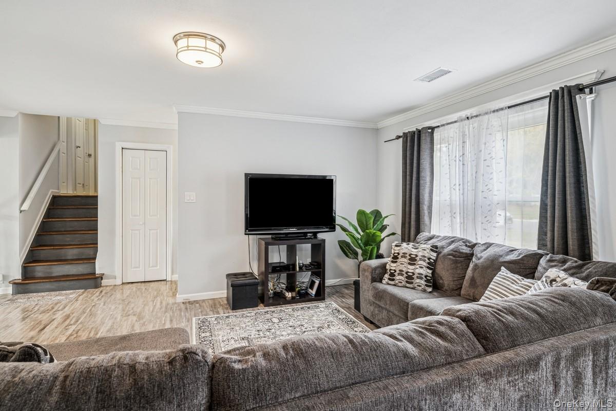 26 Grand Canyon Lane, Coram, NY 11727