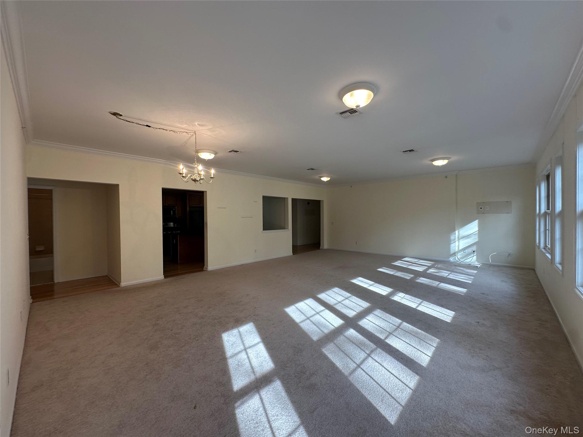 75 QUAKER Avenue # 315, Cornwall, NY 12518