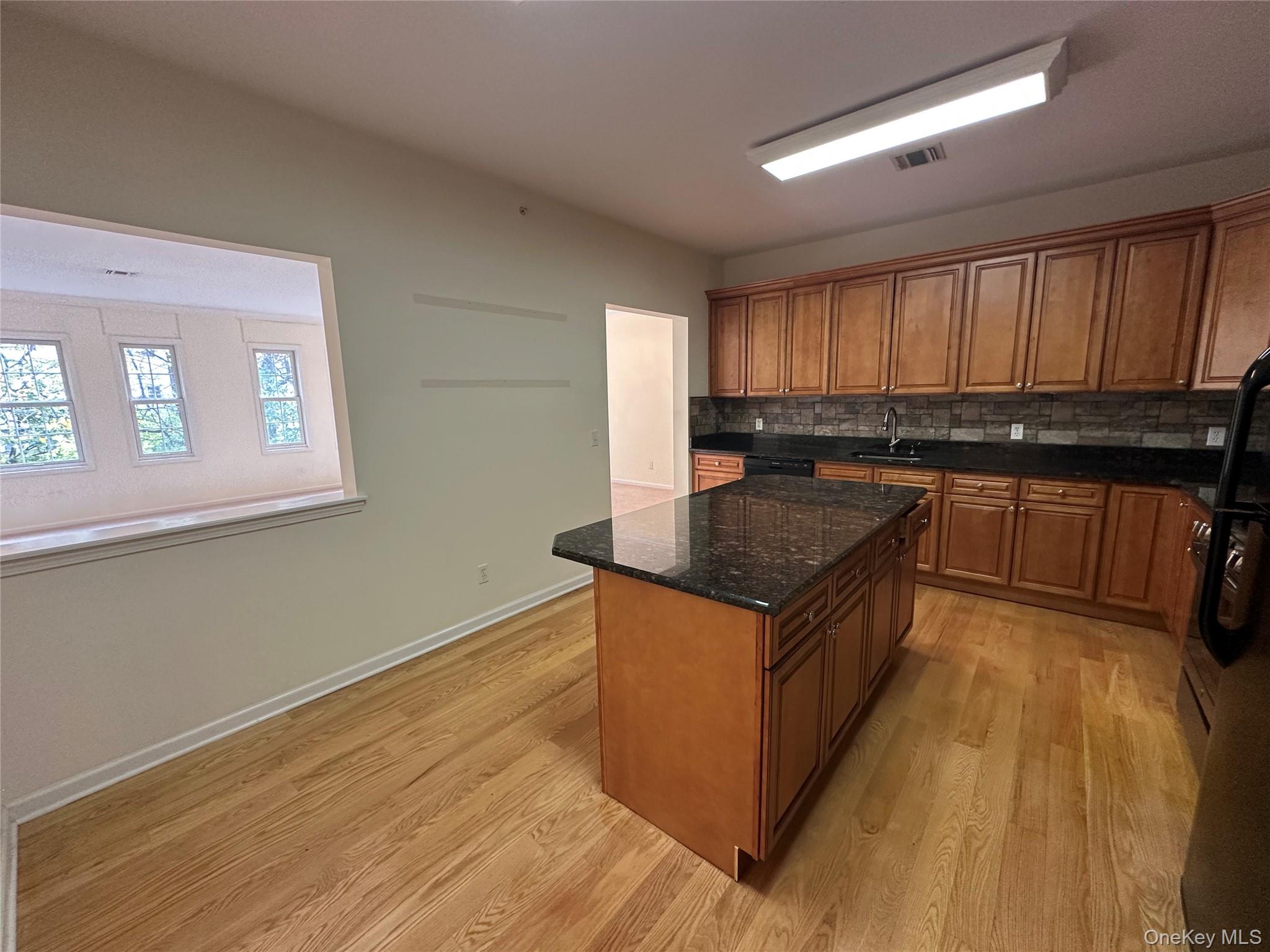 75 QUAKER Avenue # 315, Cornwall, NY 12518