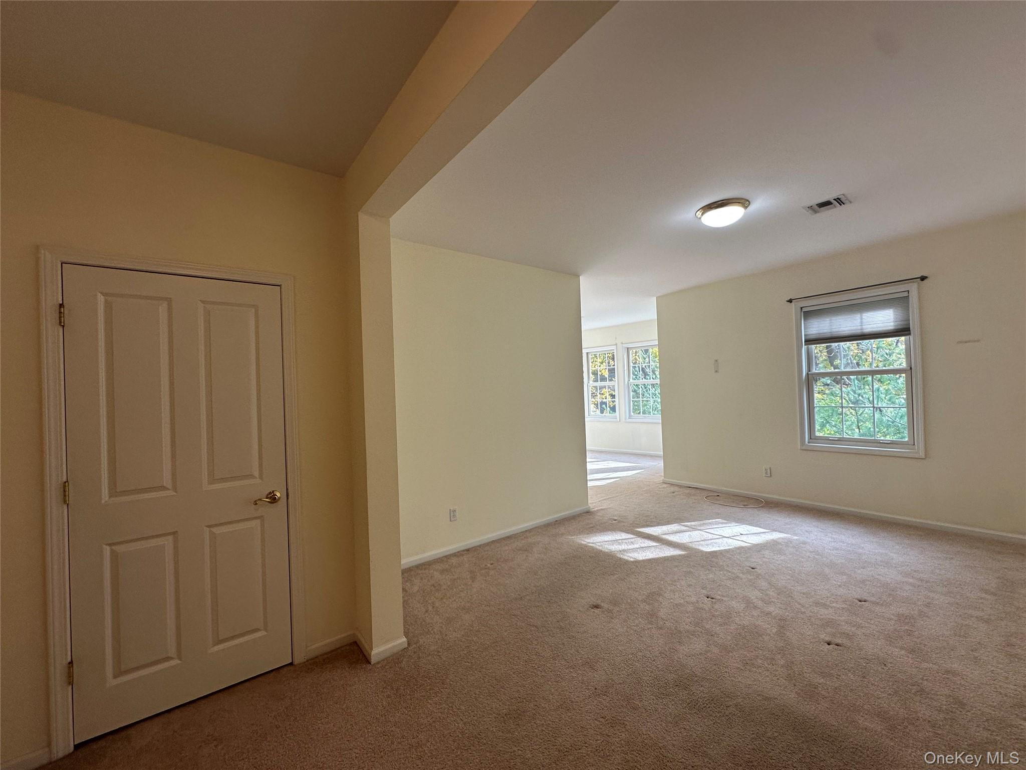 75 QUAKER Avenue # 315, Cornwall, NY 12518