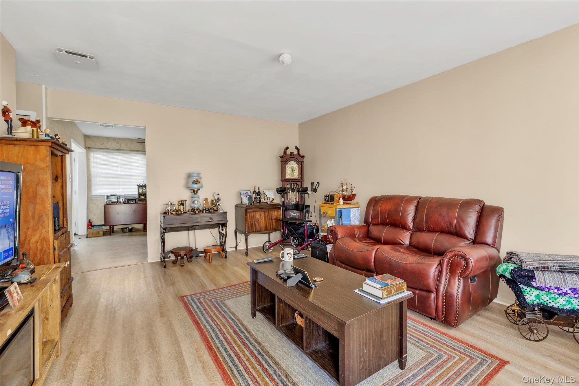 141 Forge Lane, Coram, NY 11727