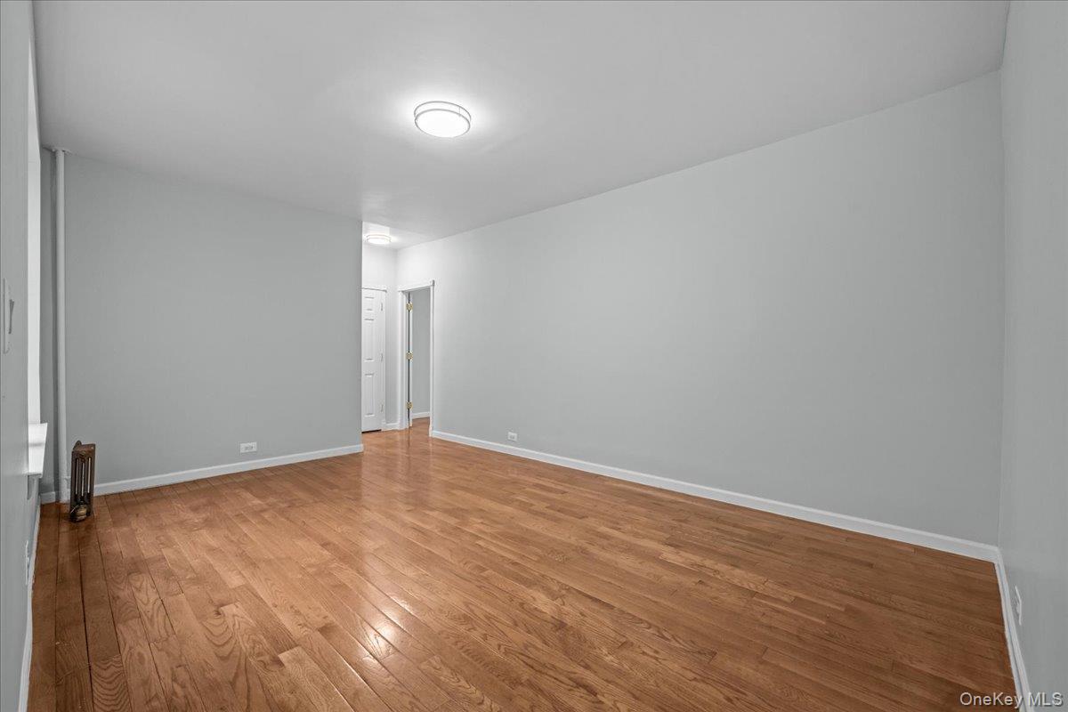 2186 cruger Road, Bronx, NY 10462