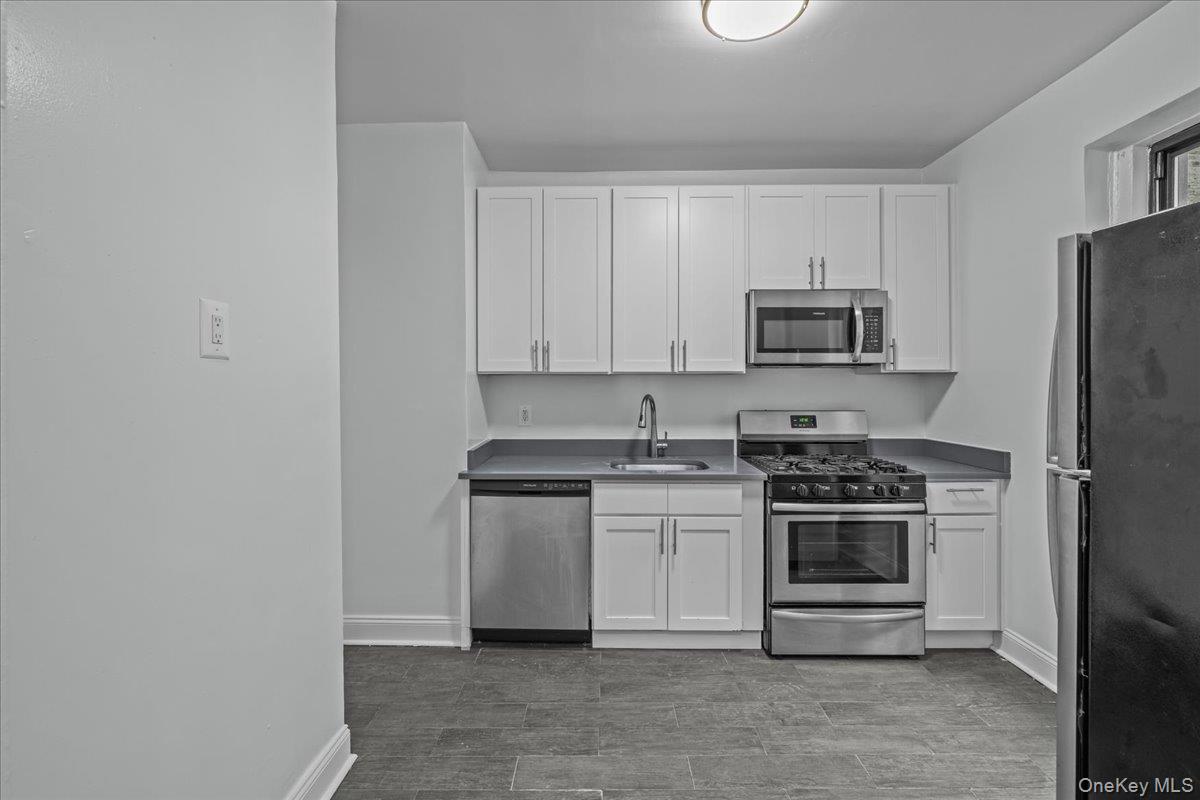 2186 cruger Road, Bronx, NY 10462