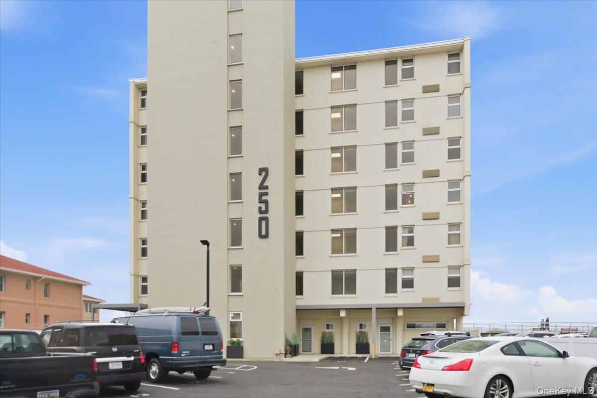250 Shore Road # 4D, Long Beach, NY 11561