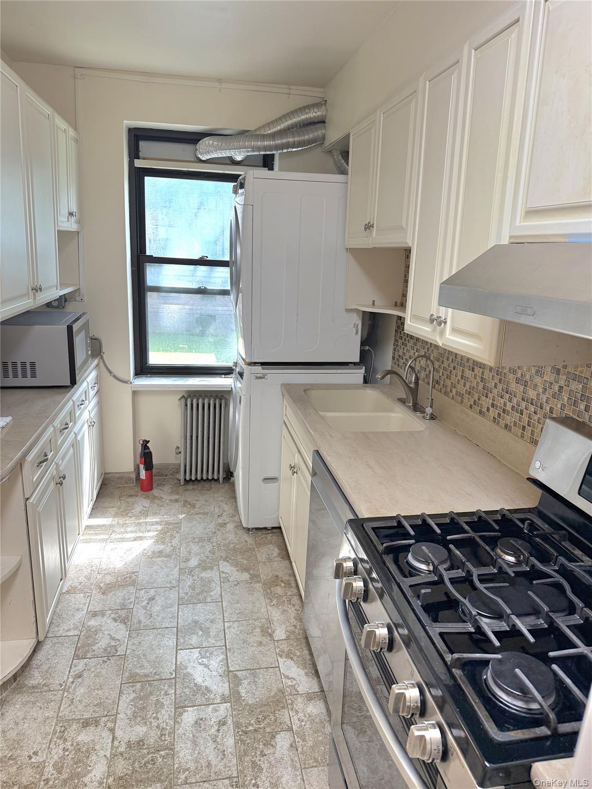 22-27 76 Street # B2, East Elmhurst, NY 11370