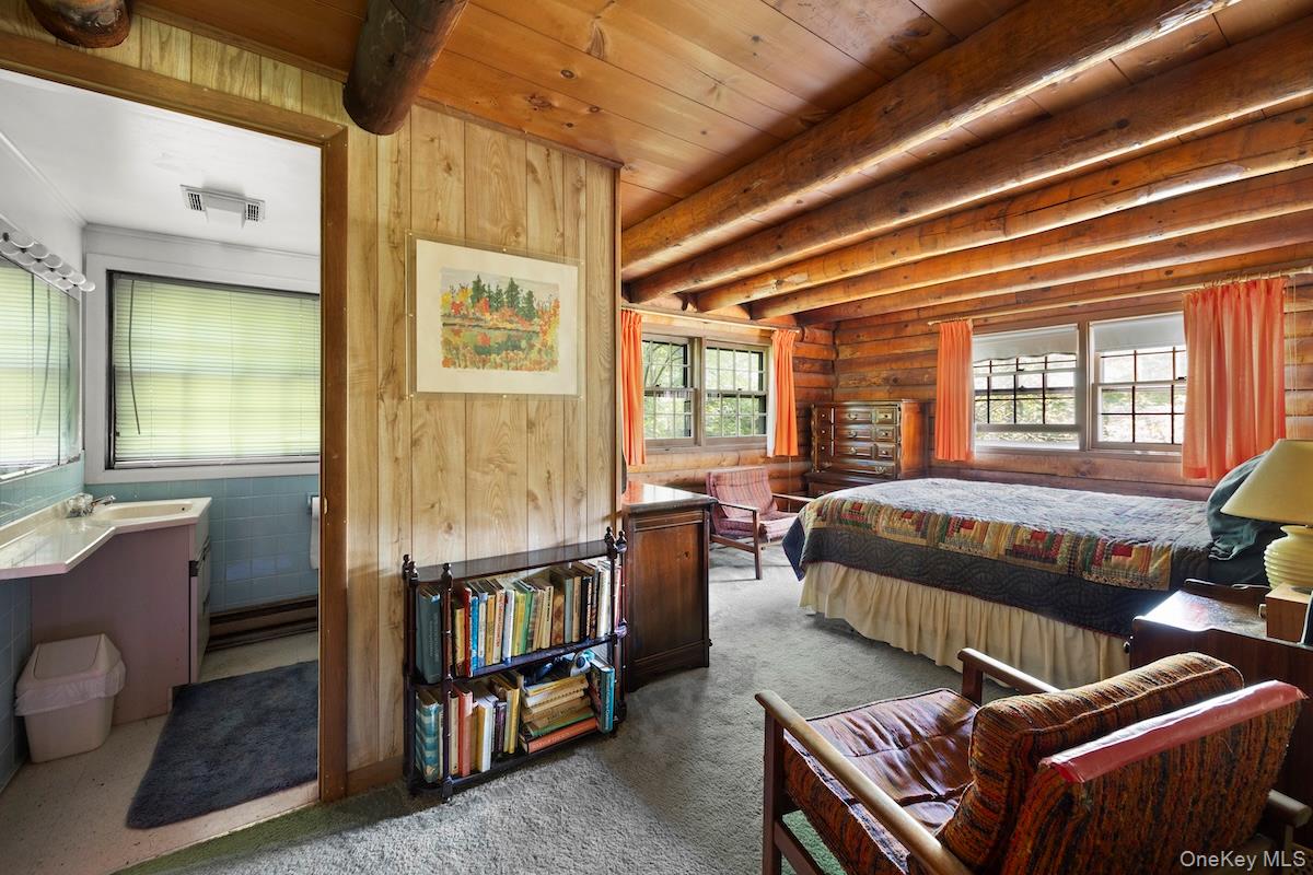 284 Hall Hill Rd Stop 18 Hall Hill Road, Ancram, NY 12502