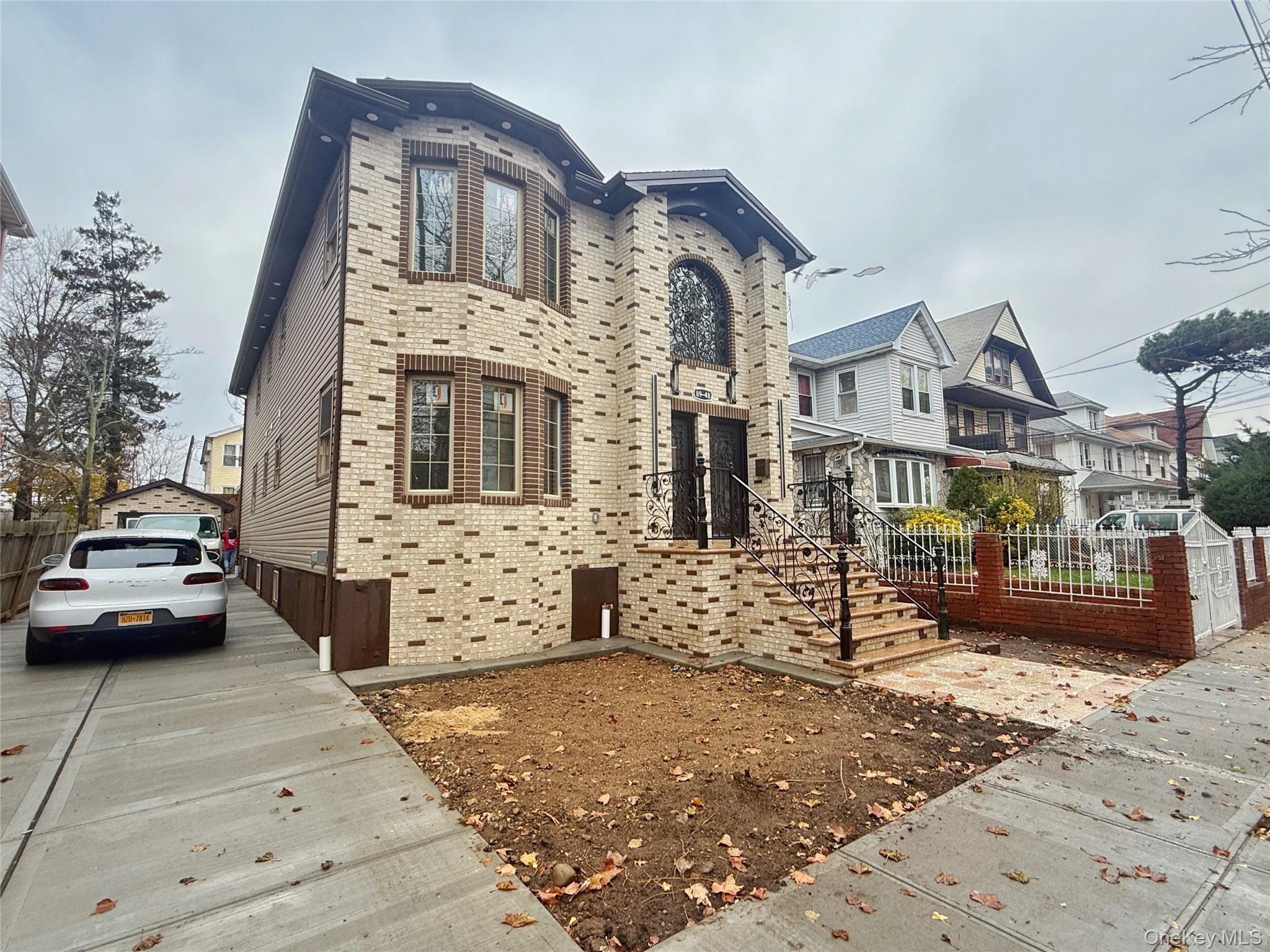 8948 134th Street, Richmond Hill, NY 11418