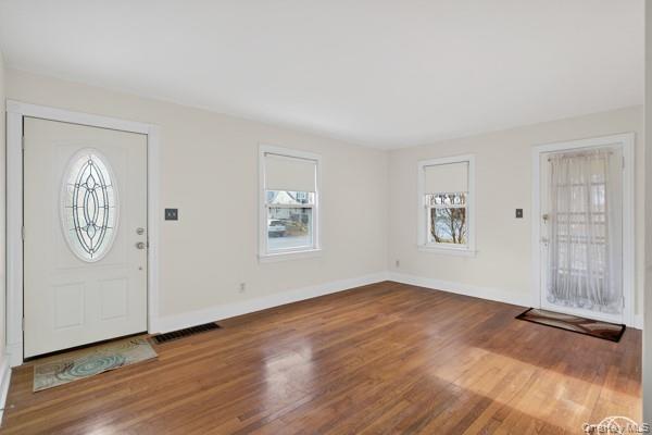 36 Wintergreen Avenue, Newburgh, NY 12550