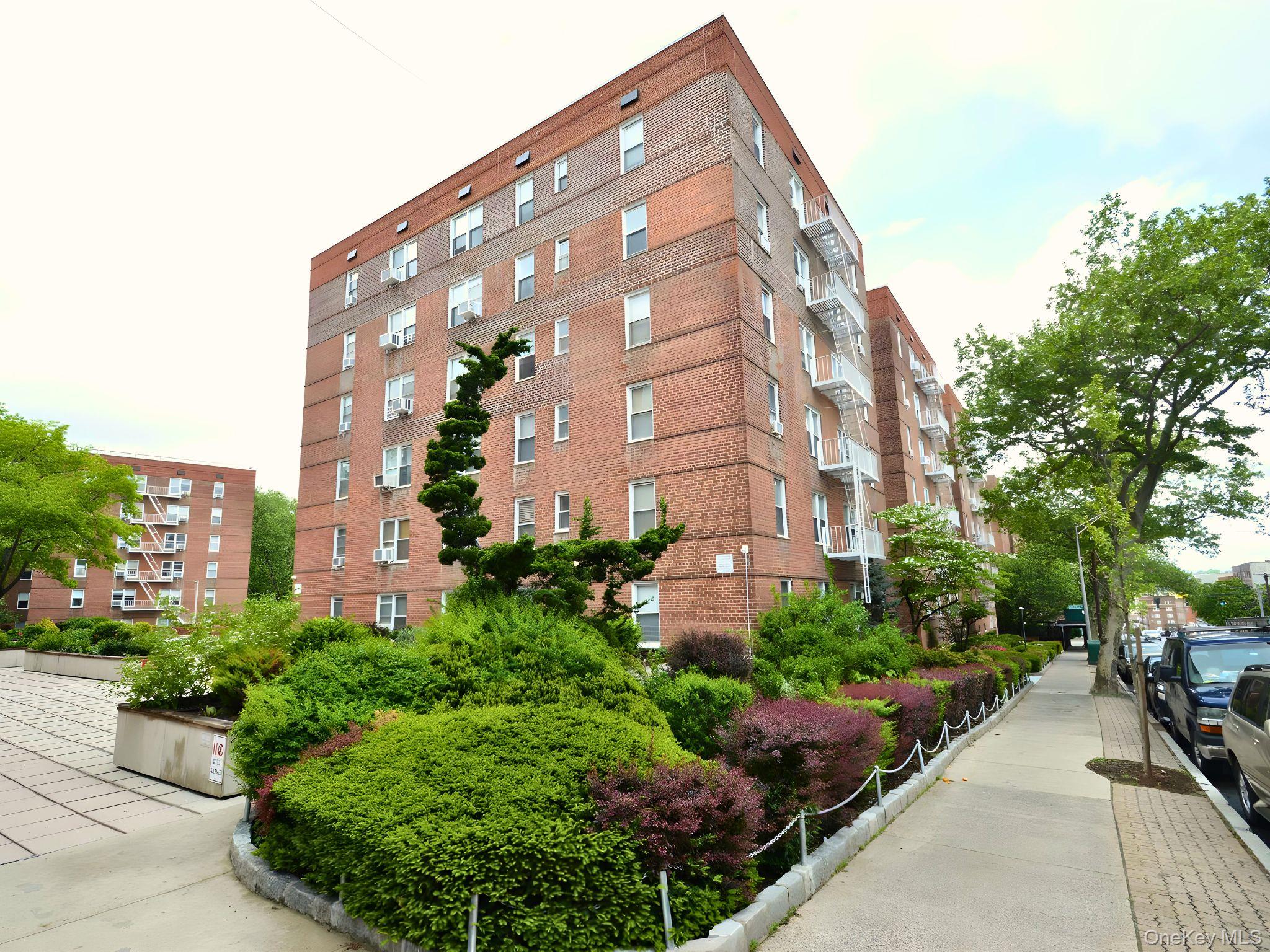 501 Riverdale Avenue # 2J, Yonkers, NY 10705