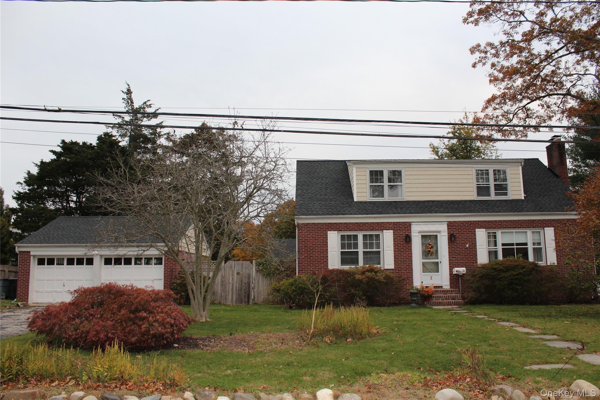 7 Okleigh Place, Northport, NY 11768