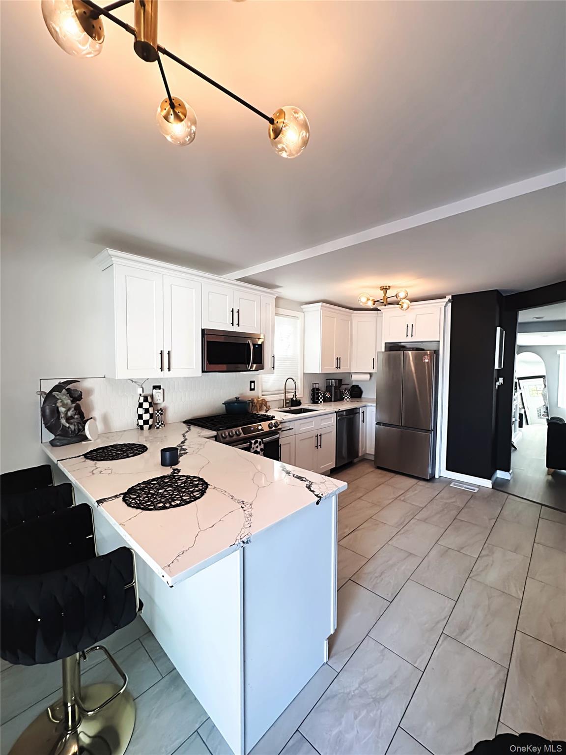 130 Archer Avenue, Copiague, NY 11726