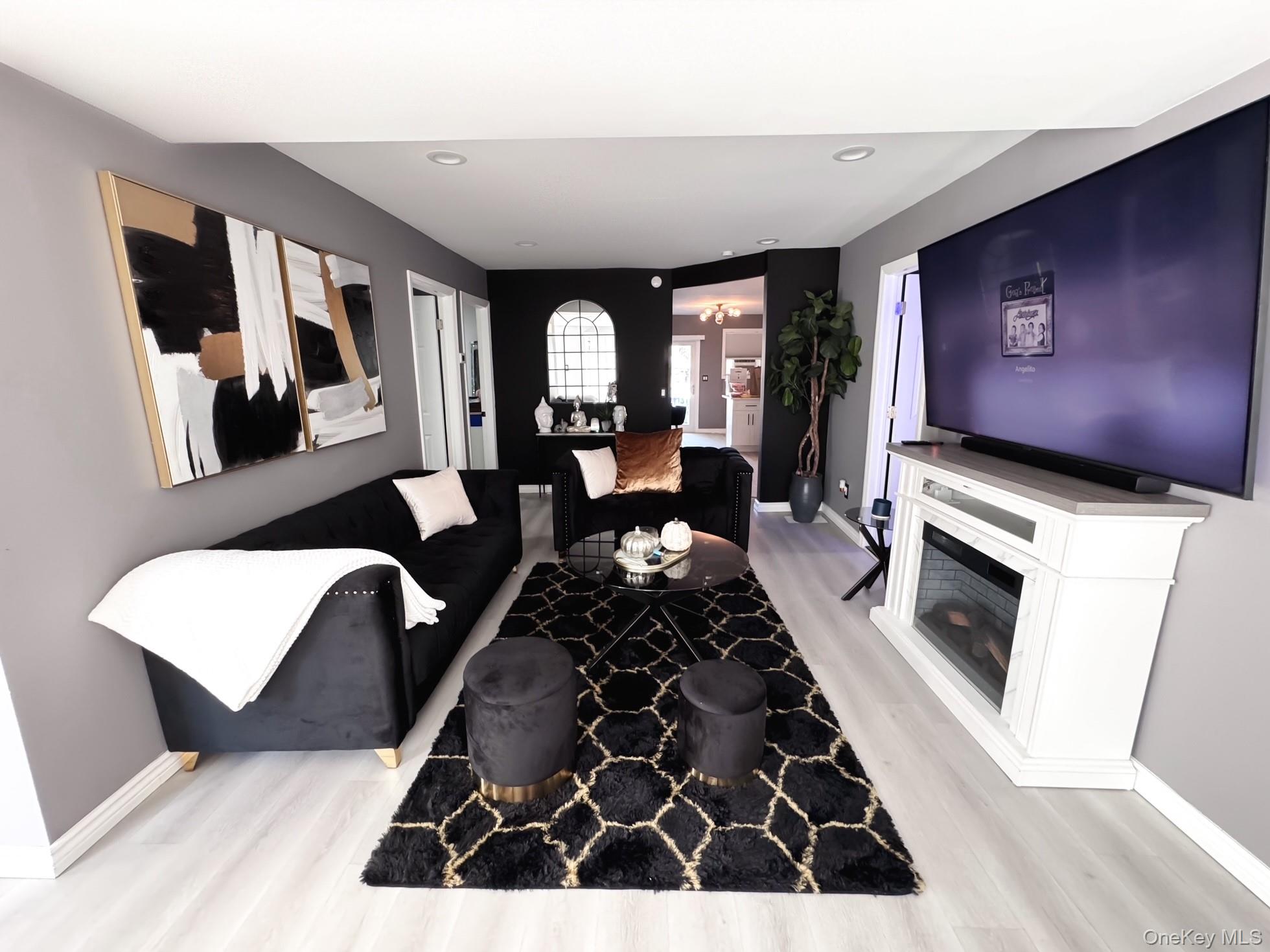 130 Archer Avenue, Copiague, NY 11726