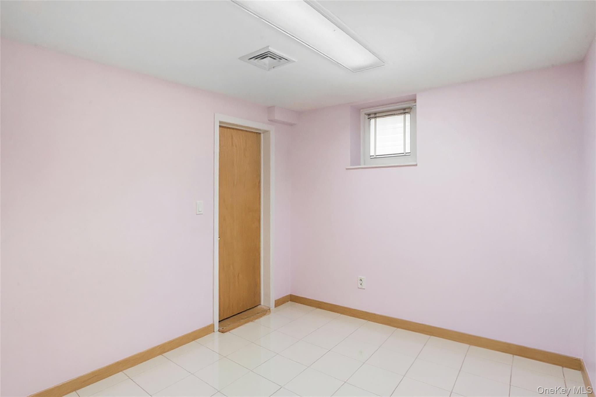 1527 E 29th Street, Brooklyn, NY 11229