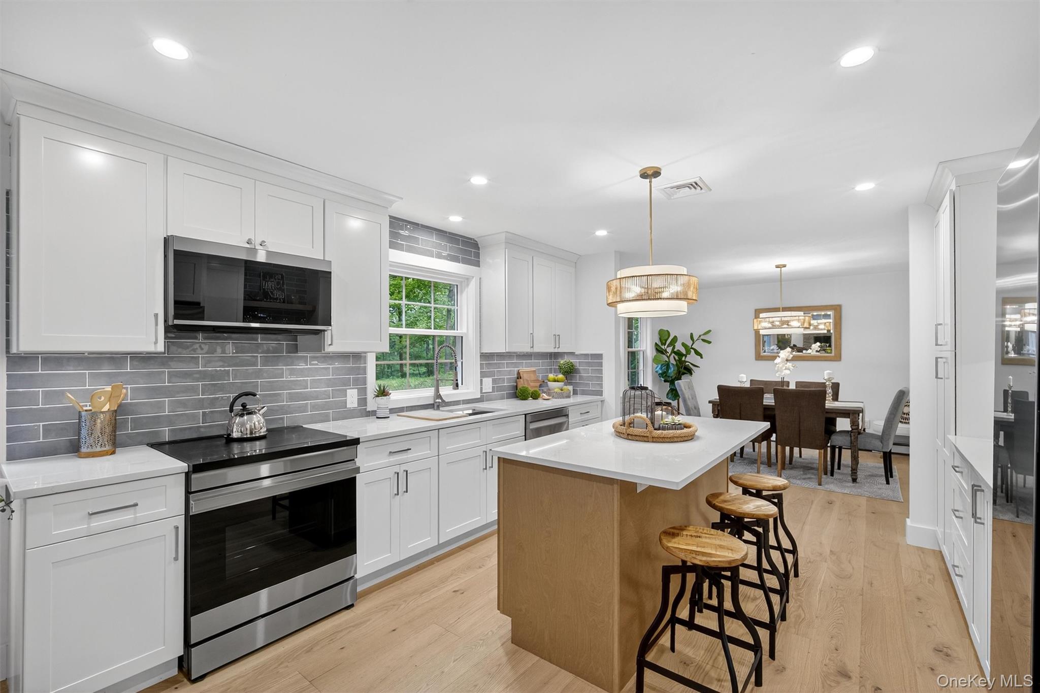 41 Meddaugh Road, Pleasant Valley, NY 12569