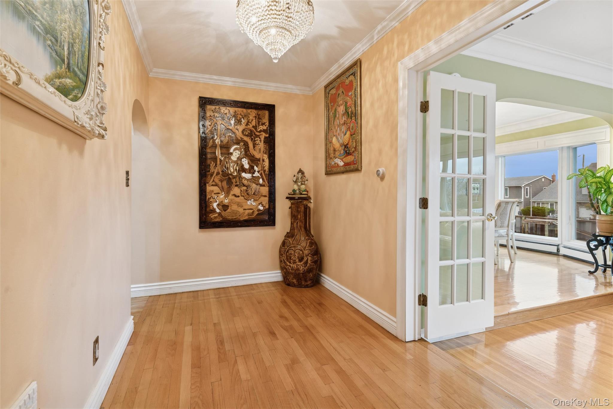 615 E State Street, Long Beach, NY 11561