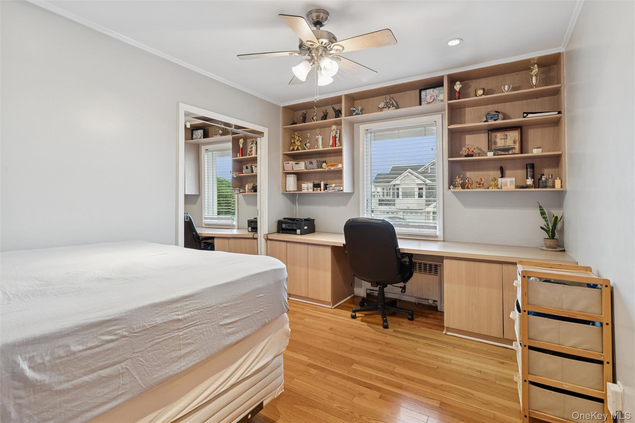 615 E State Street, Long Beach, NY 11561