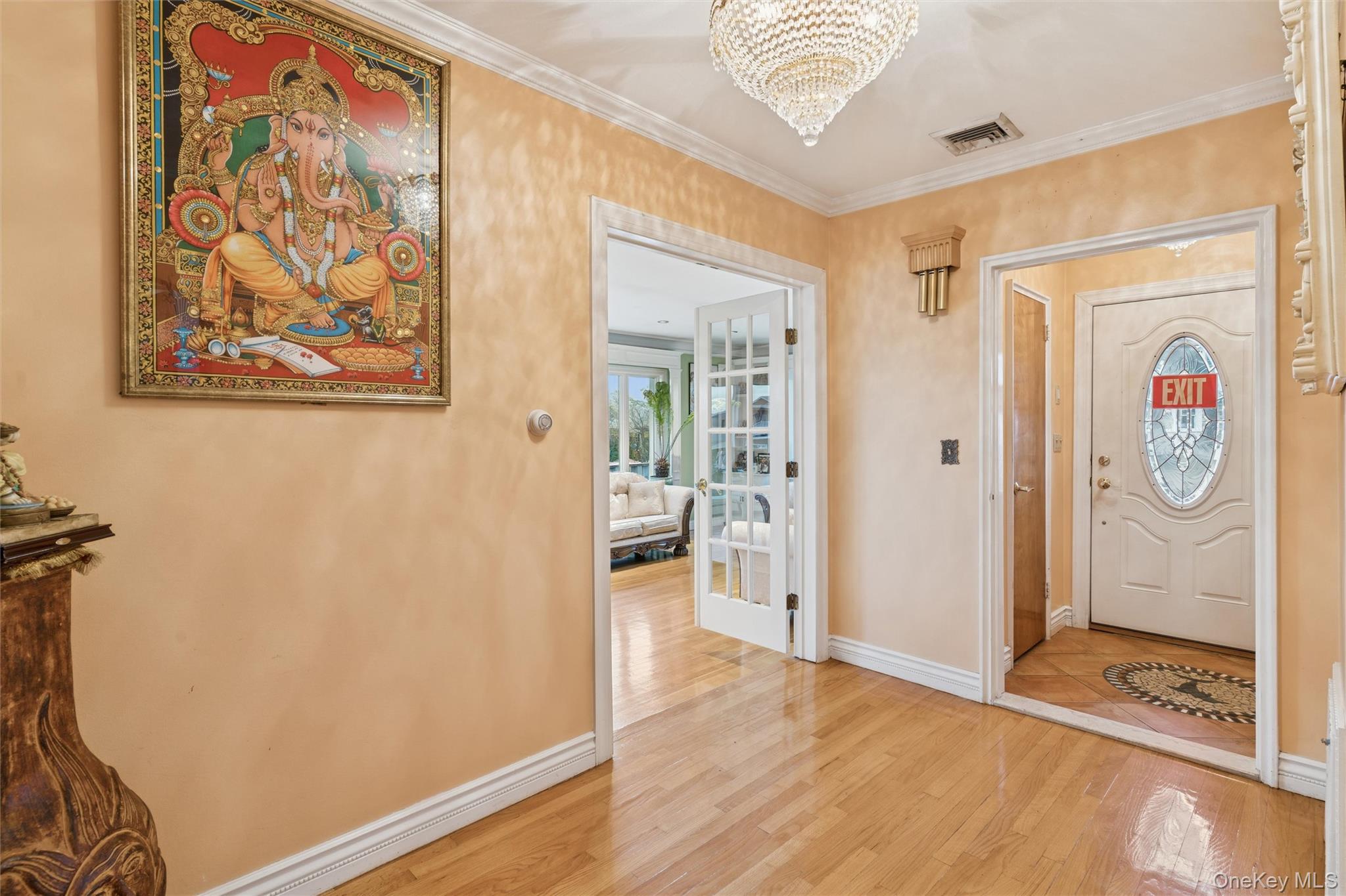 615 E State Street, Long Beach, NY 11561