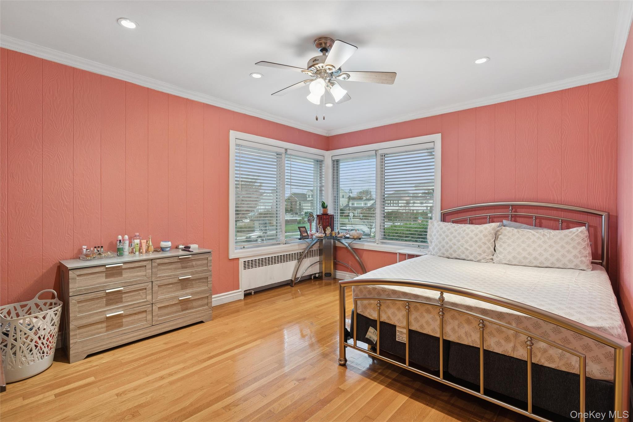 615 E State Street, Long Beach, NY 11561