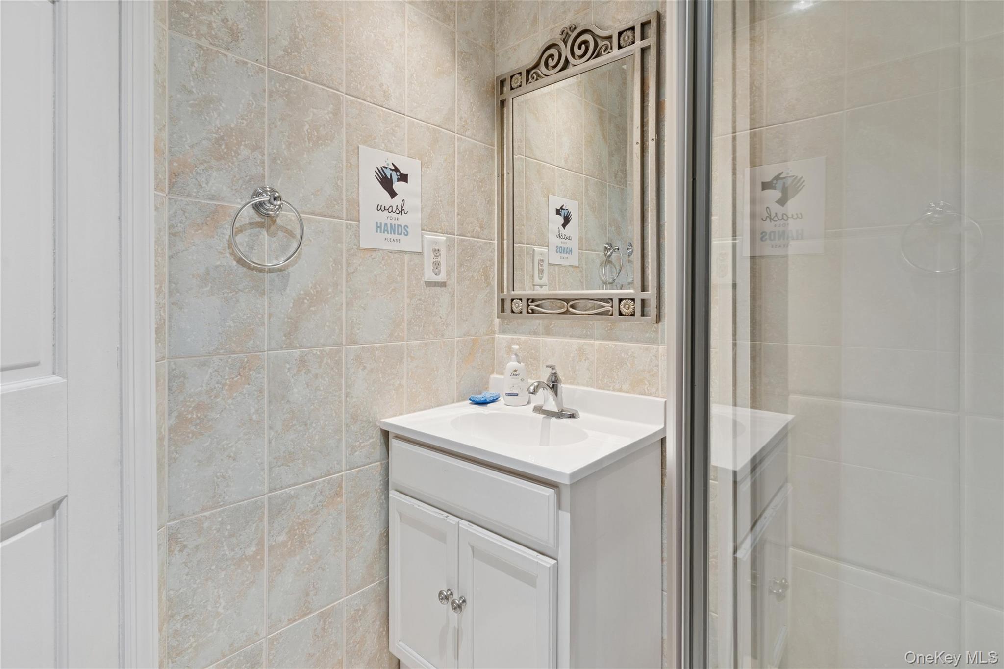 615 E State Street, Long Beach, NY 11561